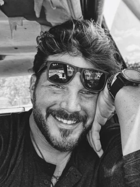 American men looking for love