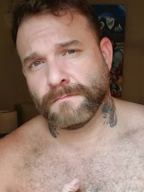 American men looking for love