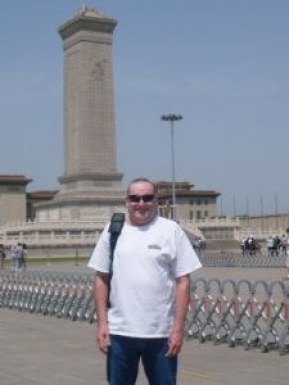 English men looking for love