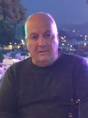 Spanish men looking for love